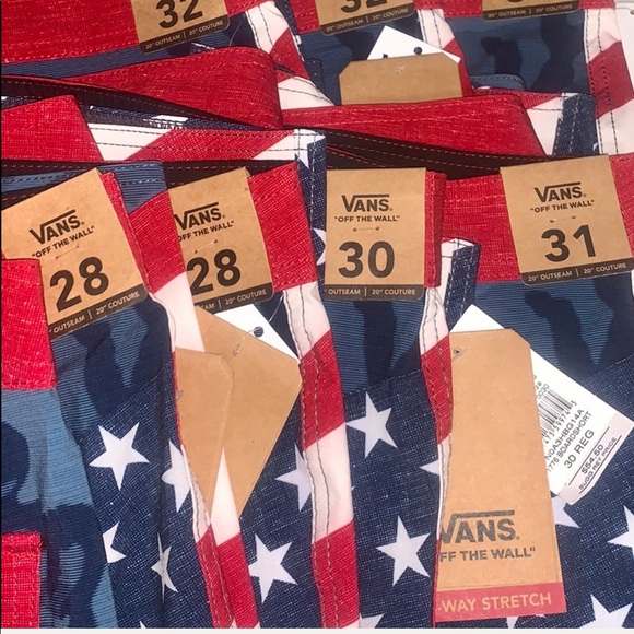 >💟FREE WITH $140. PURCHASE OR $21 iPHONE CASE THICK SHOE LIKE VANS BRAND NEW - Picture 9 of 13